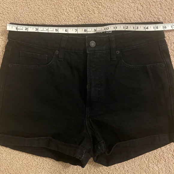 OG High Rise Black Denim Shorts - Picture 5 of 7
